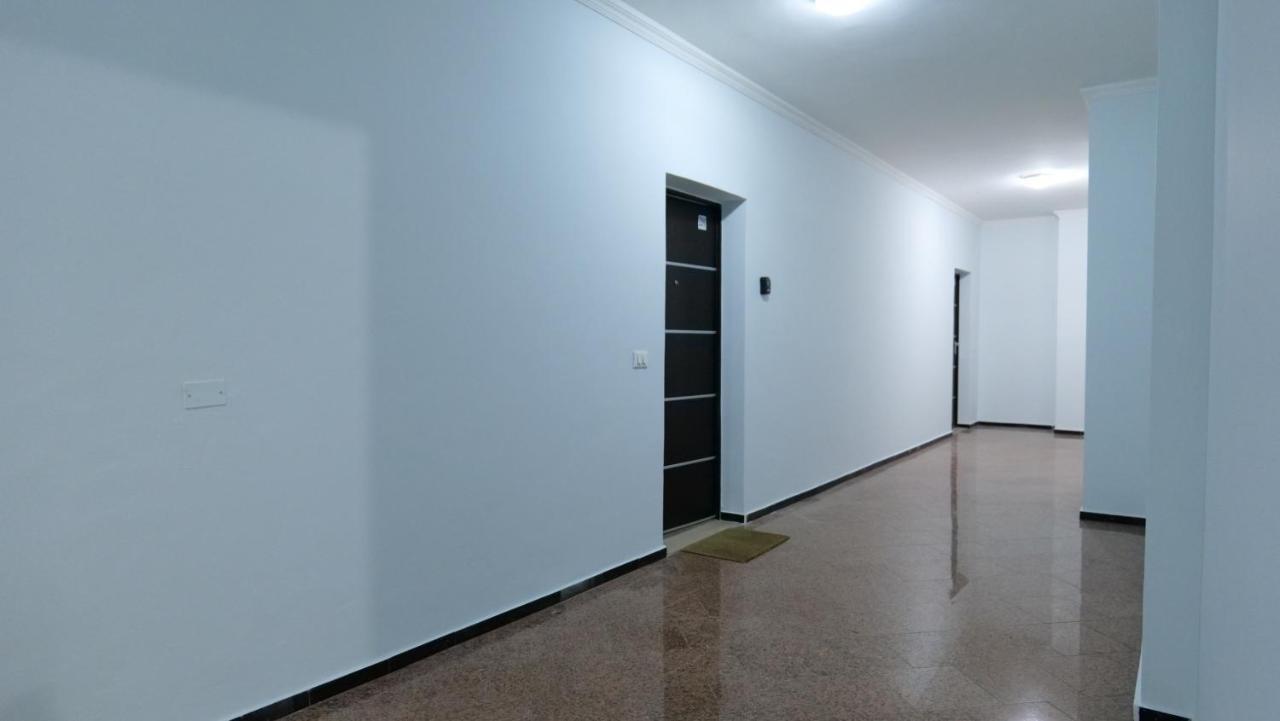 Top Location Kristi Apartments 05 Tirana Exterior photo